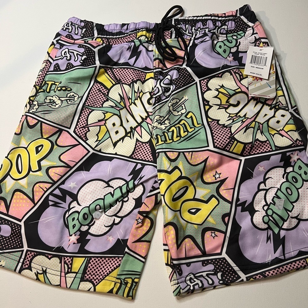 NWT Men's Comic Print Board Shorts with Drawstring Size Medium No Liner (Z)